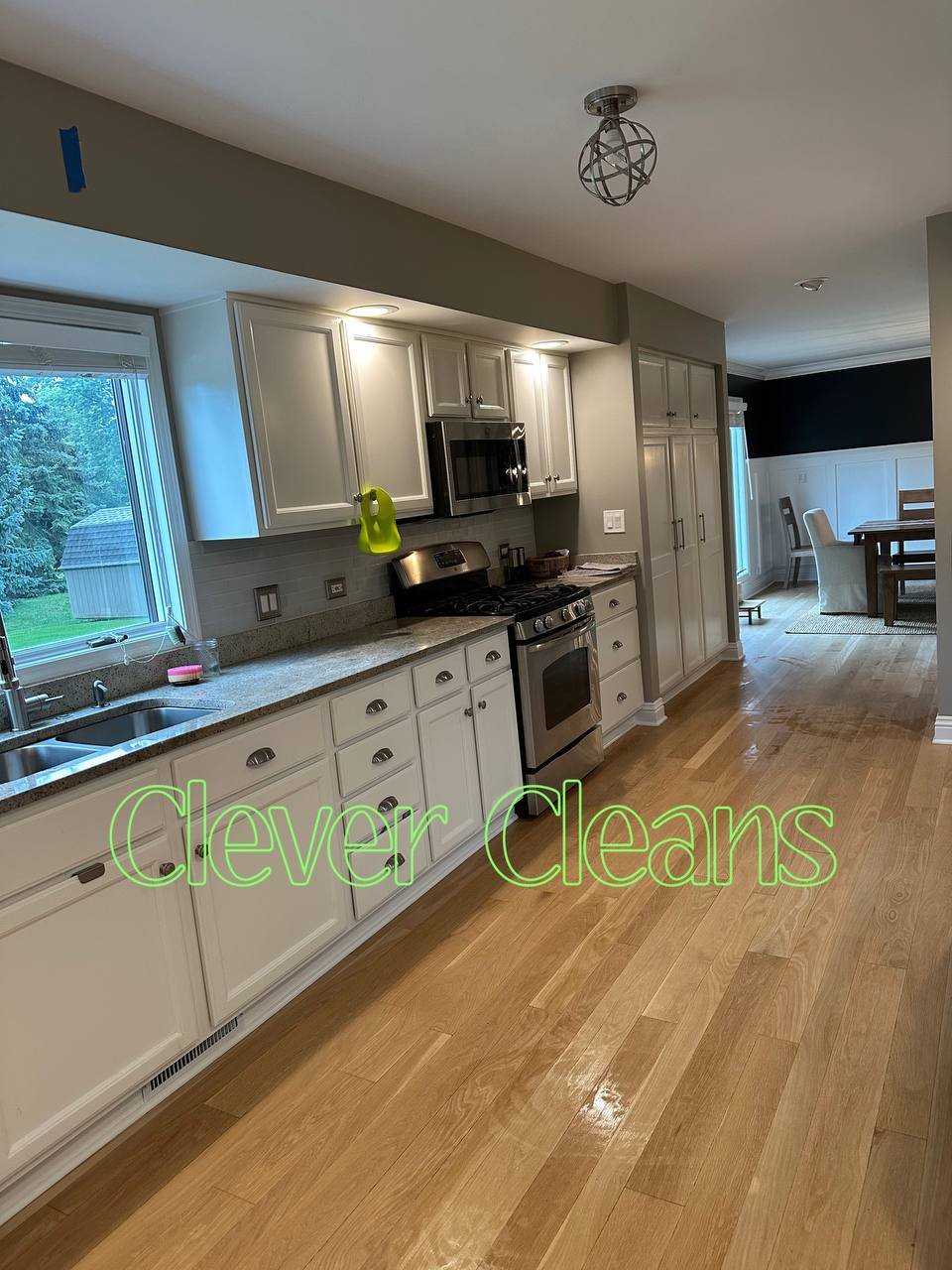 Kitchen cleaning service for spotless countertops and shining floors